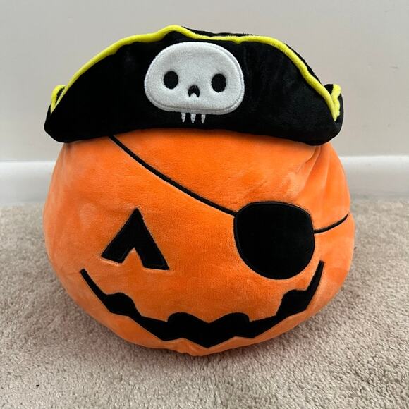 Squishmallows Flip a Mallow Pumpkin Pirate Bat Halloween - Picture 1 of 10